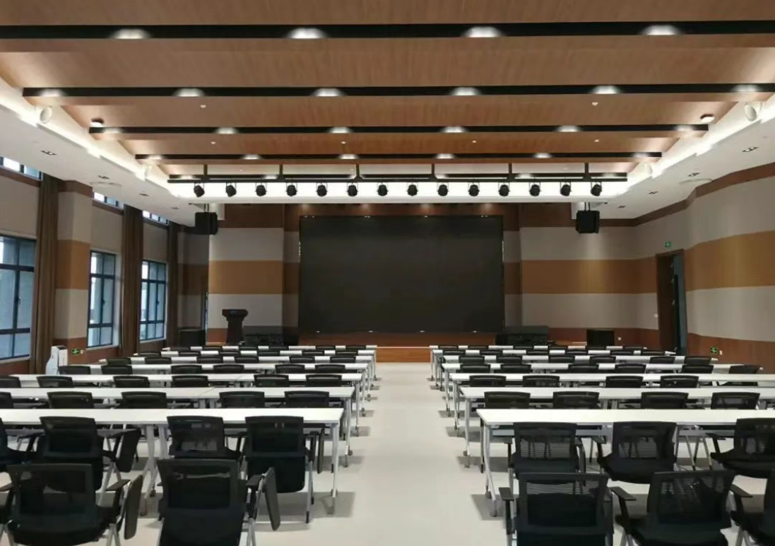 北京大中小学校智能聚会室系统装置维修维保找凯源恒润北京监控装置工程公司，，，，，用多年的专业手艺给聚会一个全方位包管!